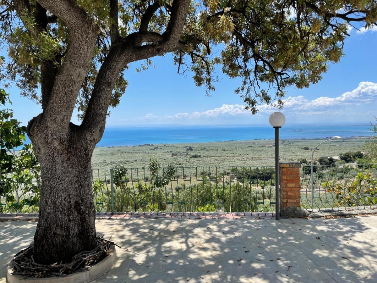 Villetta - Qui Dove Il Mare Luccica - Affitti Brevi Italia Monte SantʼAngelo Εξωτερικό φωτογραφία